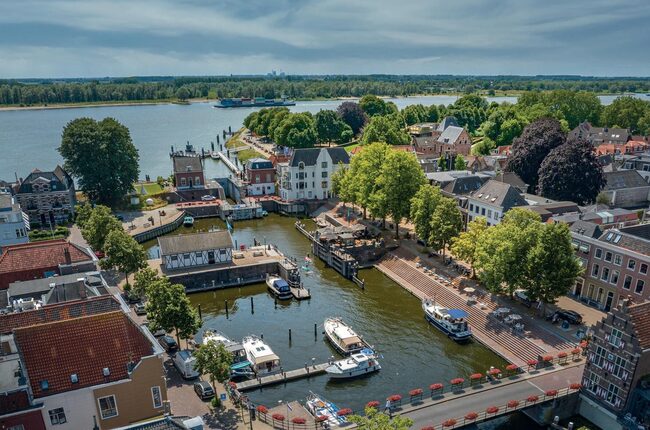 Lingehaven zomer